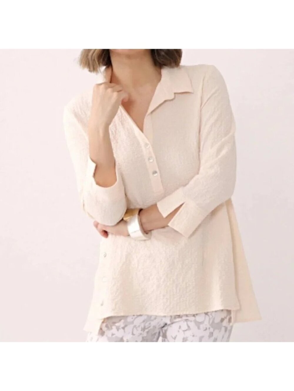 MarlaWynne Soft Peach Crinkle Shirt Top - Small